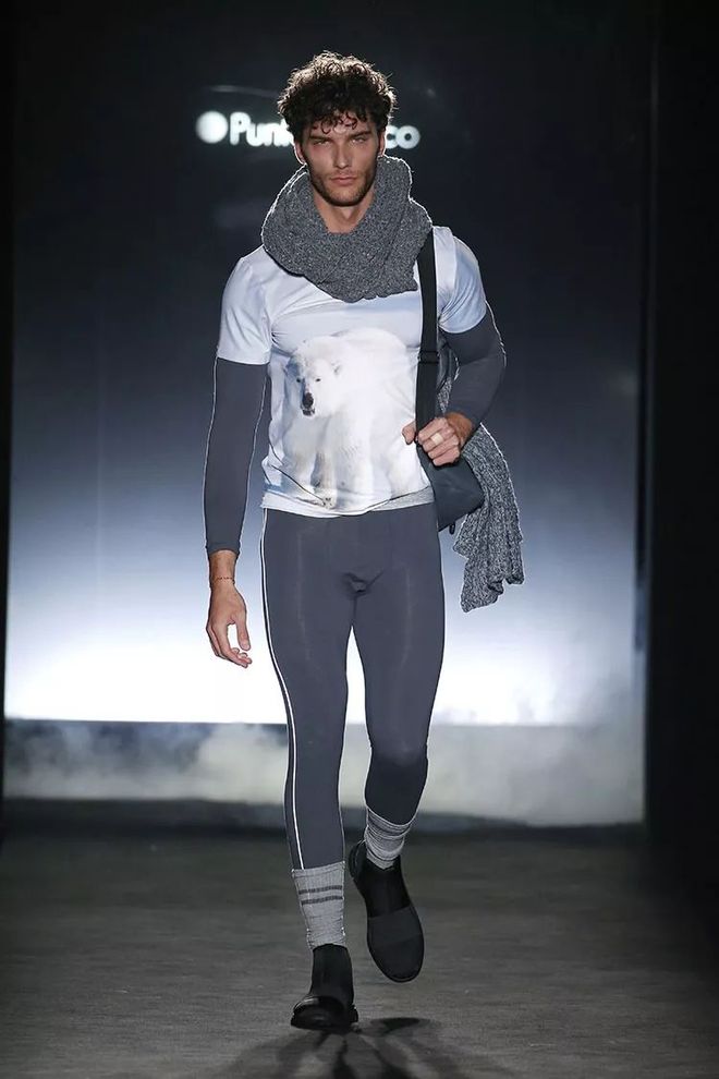 乐鱼在线娱乐-法国羽毛球队翻盘日本羽毛球队，陶菲克完成帽子戏法